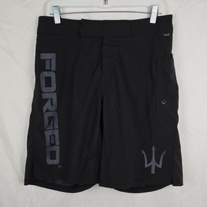 FORGED Mens Wod Shorts MMA Sports  Boxing Martial Arts Black Board Shorts sz 30